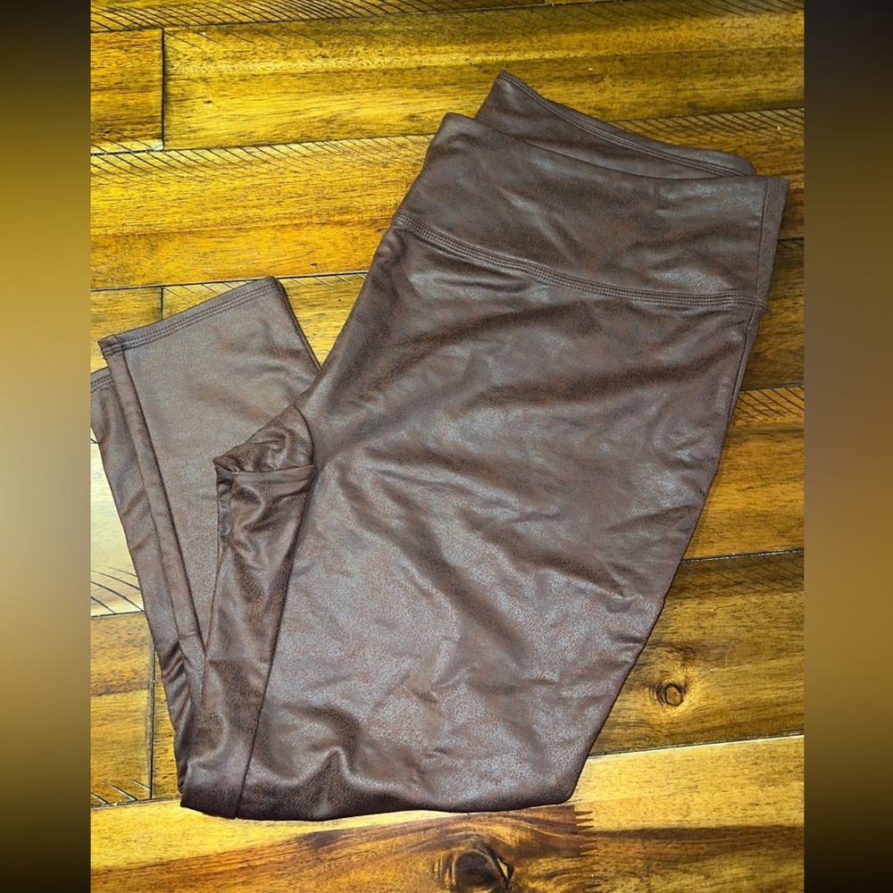 Faux Leathet Leggings